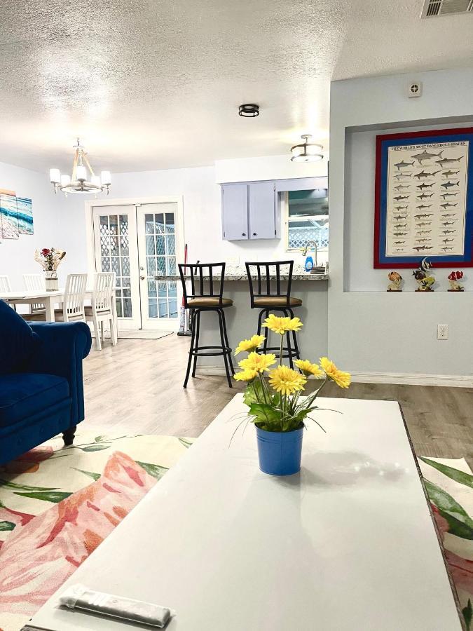 A Cozy Space Coast Retreat Titusville Exteriér fotografie